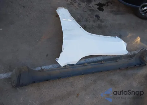 2014 Jeep Grand Cherokee Laredo z USA, uszkodzony, nr VIN 1C4RJEAG2EC270866